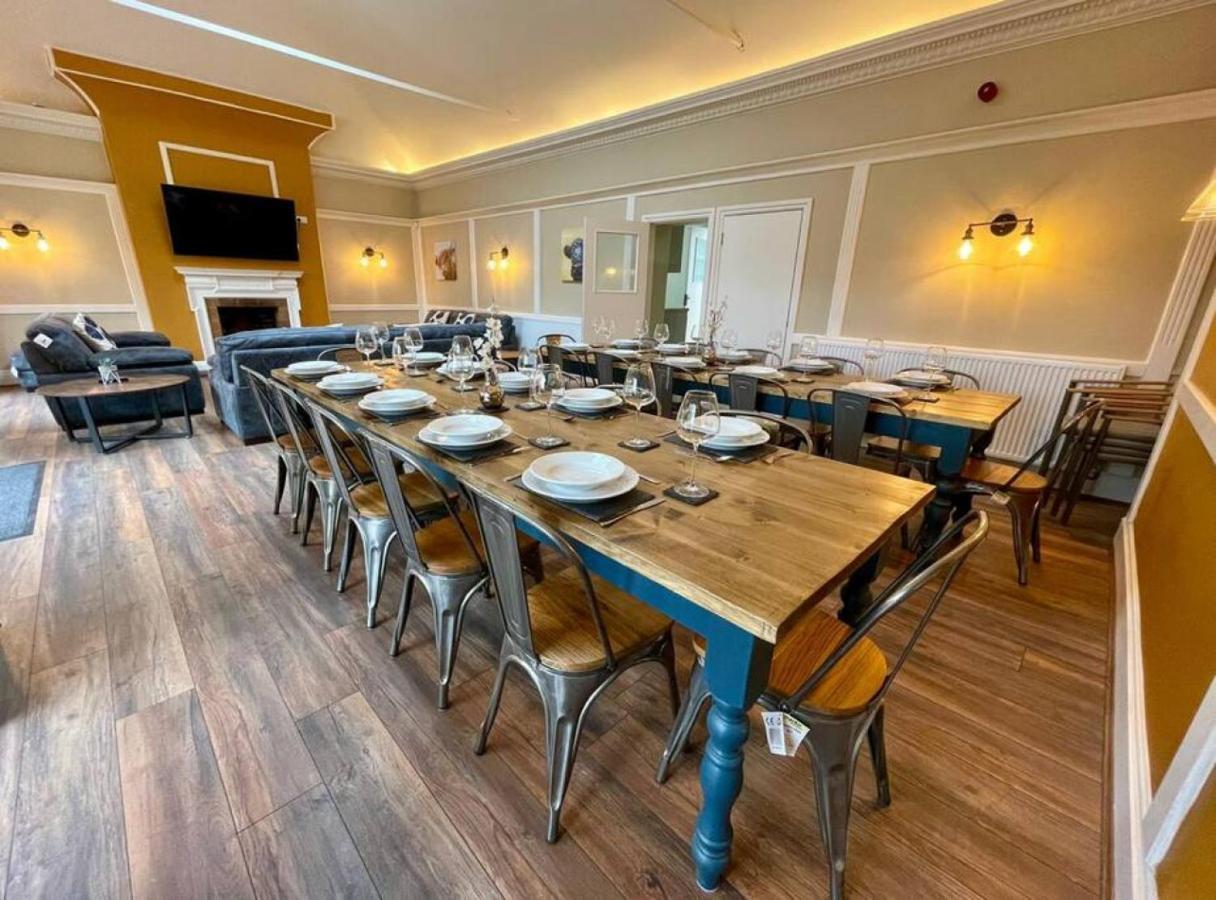 הוילה Lydney House Swaffham Sleeps 22 מראה חיצוני תמונה
