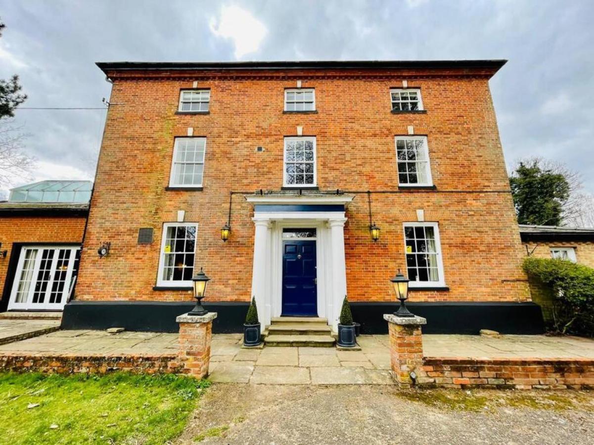 הוילה Lydney House Swaffham Sleeps 22 מראה חיצוני תמונה